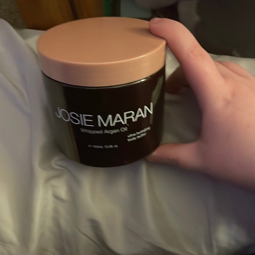 Ultra hydrating body butter